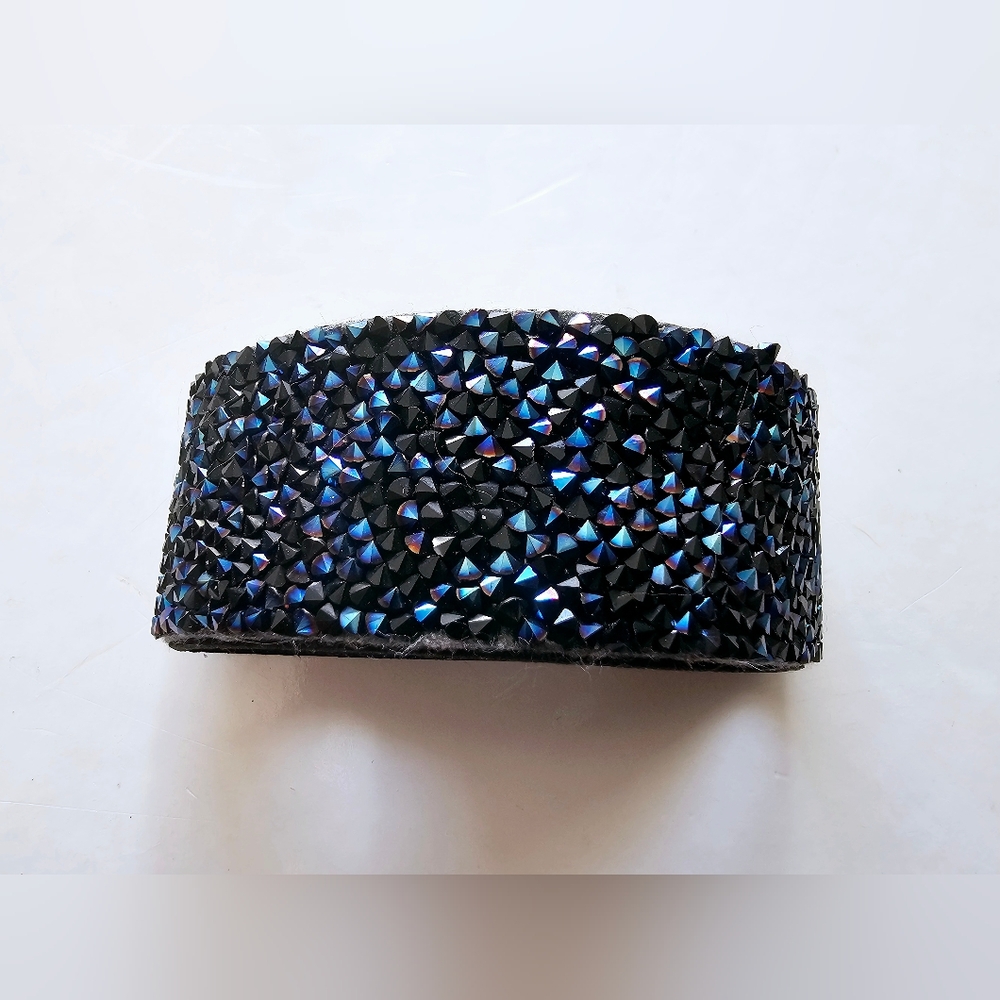 Blue sparkle textured faux stone wrist band bracelet